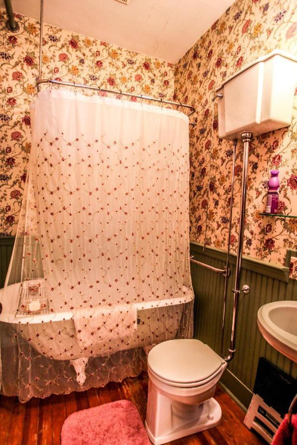 Hollerstown Hill Bed And Breakfast Фредерик Екстериор снимка